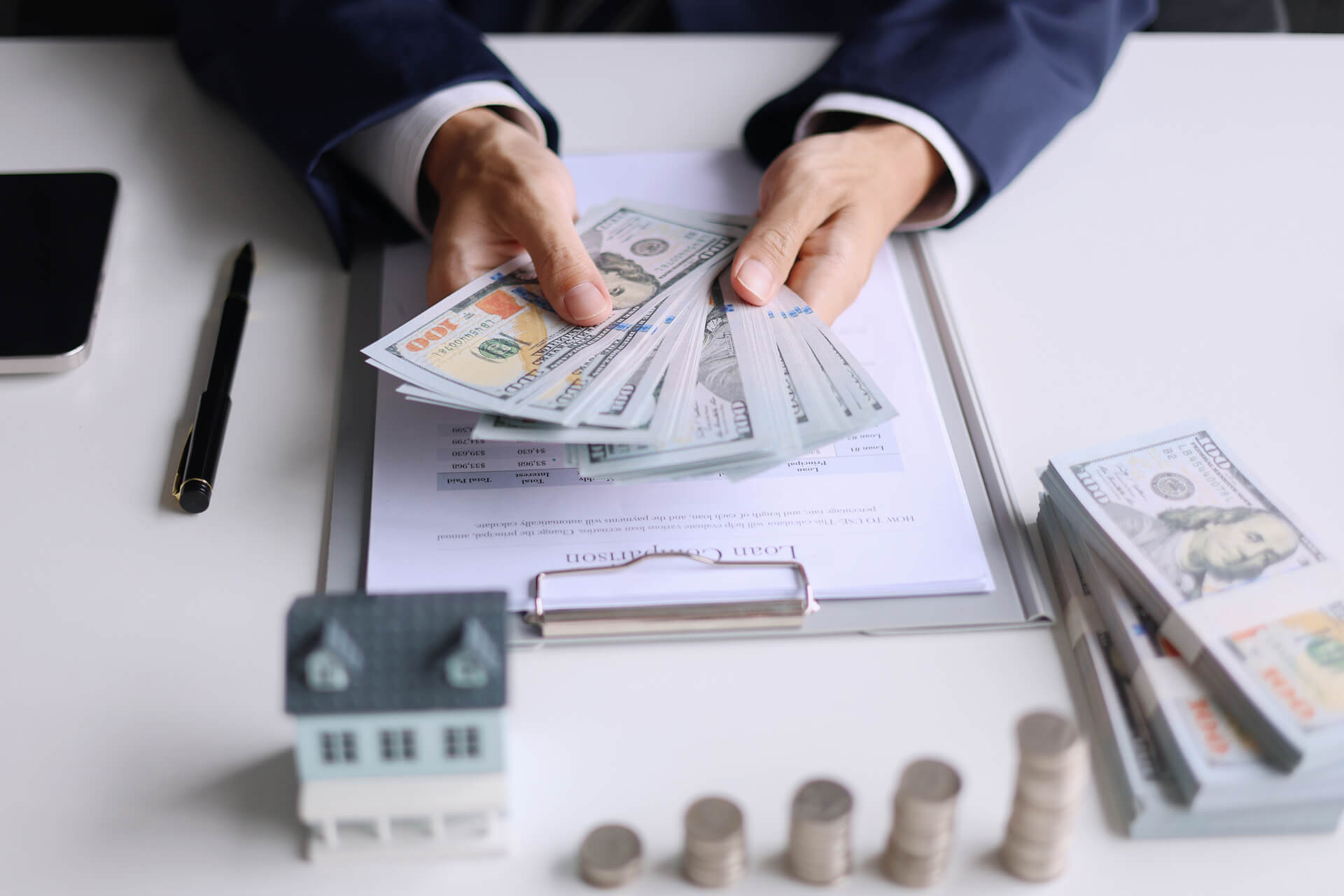 Свободна продажба и предварителен договор при покупка на жилище